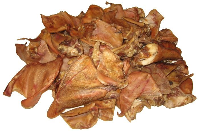 Zlomky vepřov&yacute;ch u&scaron;&iacute;. Zlomky vepřov&yacute;ch ou&scaron;ek, nejobl&iacute;beněj&scaron;&iacute; pochoutky vůbec.