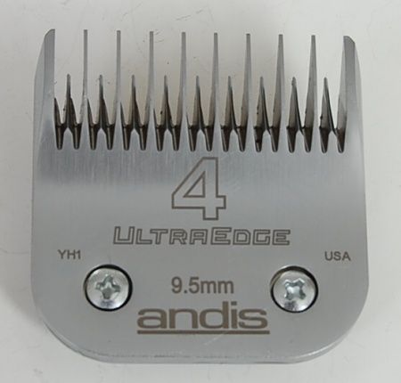 Hrub&aacute; střihac&iacute; hlava s v&yacute;&scaron;kou střihu 9,5 mm. Hladk&yacute; spodn&iacute; nůž s dvojit&yacute;mi zuby m&aacute; 10 del&scaron;&iacute;ch rozčes&aacute;vac&iacute;ch zubů d&eacute;lky 13 mm + 9 krat&scaron;&iacute;ch zubů d&am