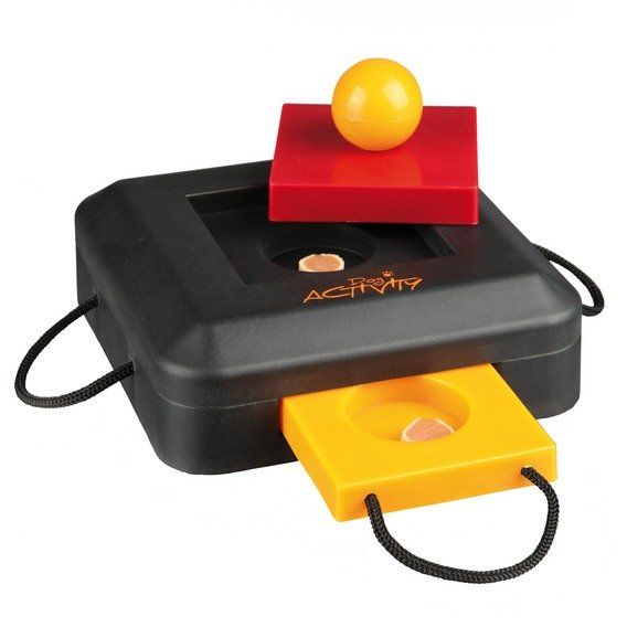 Dog Activity - GAMBLE BOX - krabička se &scaron;upl&iacute;ky 15x9x15 cm je hračka vhodn&aacute; pro psy v&scaron;ech plemen a věkov&yacute;ch kategori&iacute;, kter&aacute; zajist&iacute; va&scaron;emu pejskovi dlouh&eacute; hodiny z&aacute;bavy.