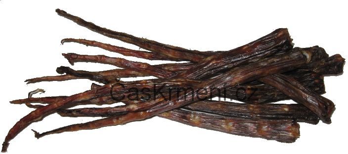 Zhruba 10 su&scaron;en&yacute;ch hověz&iacute;ch oh&aacute;něk prvotř&iacute;dn&iacute; kvality pro každ&eacute;ho pejska