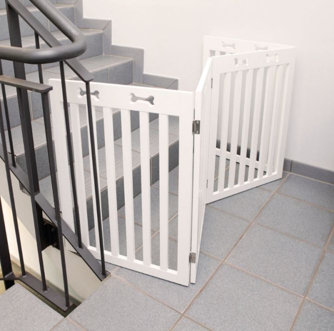 Čtyřd&iacute;ln&aacute; z&aacute;brana s panty na kyvn&eacute; dveře (l&iacute;tačky)