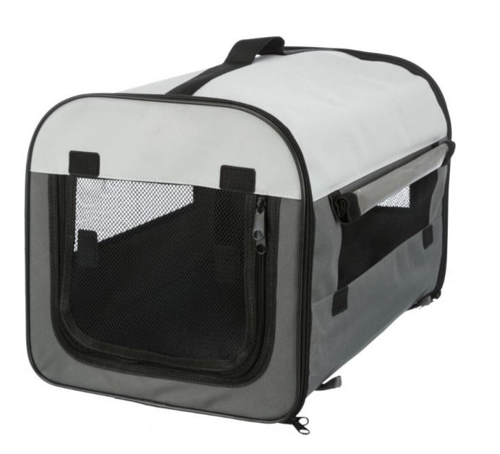 
ide&aacute;ln&iacute; m&iacute;sto pro mazl&iacute;čka doma, na cest&aacute;ch a na v&yacute;stav&aacute;ch
se s&iacute;ťovinou pro dobr&eacute; prouděn&iacute; vzduchu
