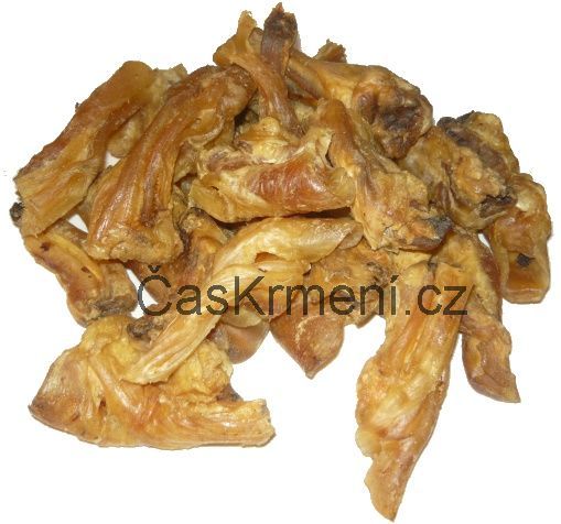 Hověz&iacute; &scaron;lacha je pochoutkou pro pejsky, kter&eacute; nemaj&iacute; probl&eacute;m s nadv&aacute;hou.