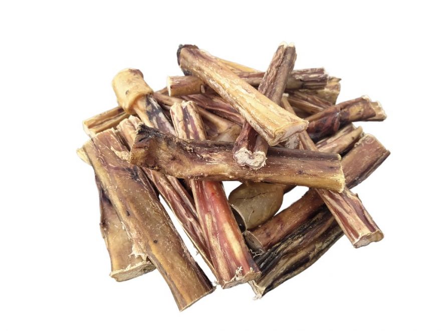 Hověz&iacute; penis je pochoutkou od česk&eacute;ho v&yacute;robce. Su&scaron;en&yacute; b&yacute;kovec řezan&yacute; je vhodn&yacute; pro v&scaron;echna plemena psů.