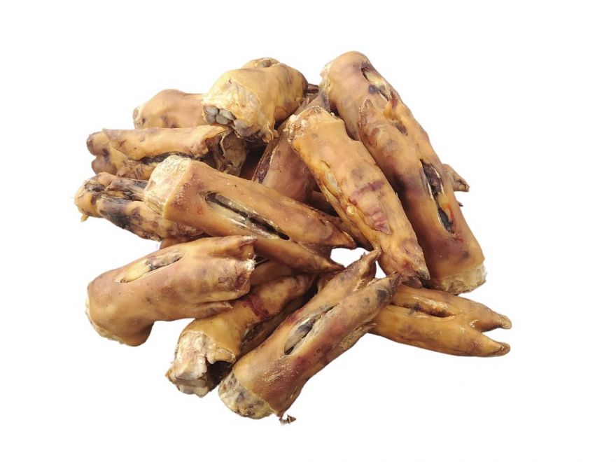 Su&scaron;en&aacute; vepřov&aacute; nožička, odoln&aacute; pochoutka pro pejska