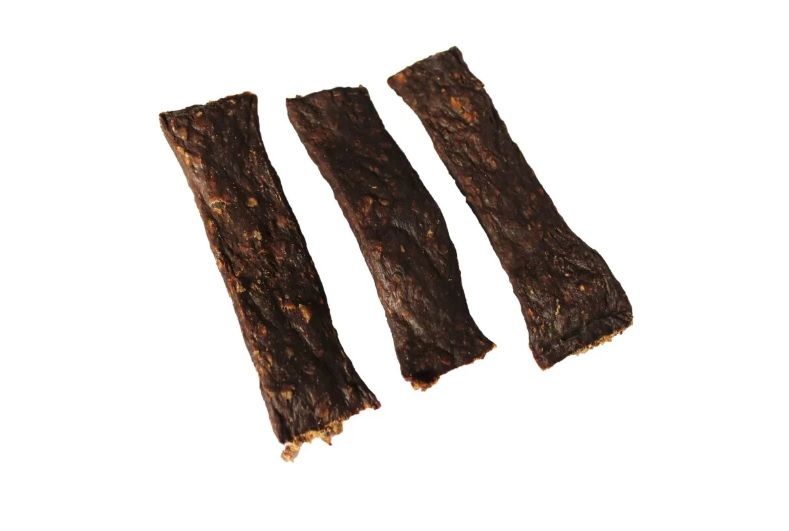 Pl&aacute;tky koz&iacute;ho masa jsou chutnou a zdravou pochoutkou pro v&scaron;echny rasy psů. D&iacute;ky sv&eacute;mu složen&iacute; pouze z jednoho druhu živoči&scaron;n&eacute; b&iacute;lkoviny jsou ide&aacute;ln&iacute; volbou pro psy s potravino